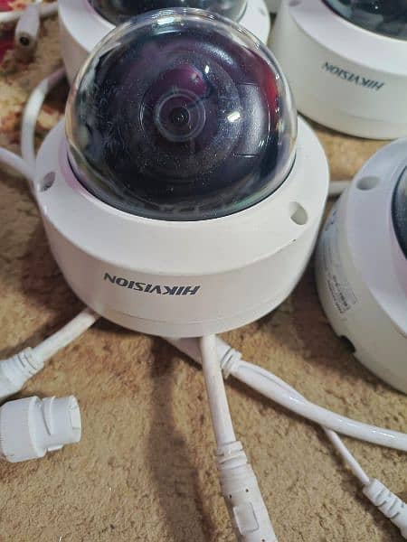 Hikvision 4MP IP cameras only few month use 3