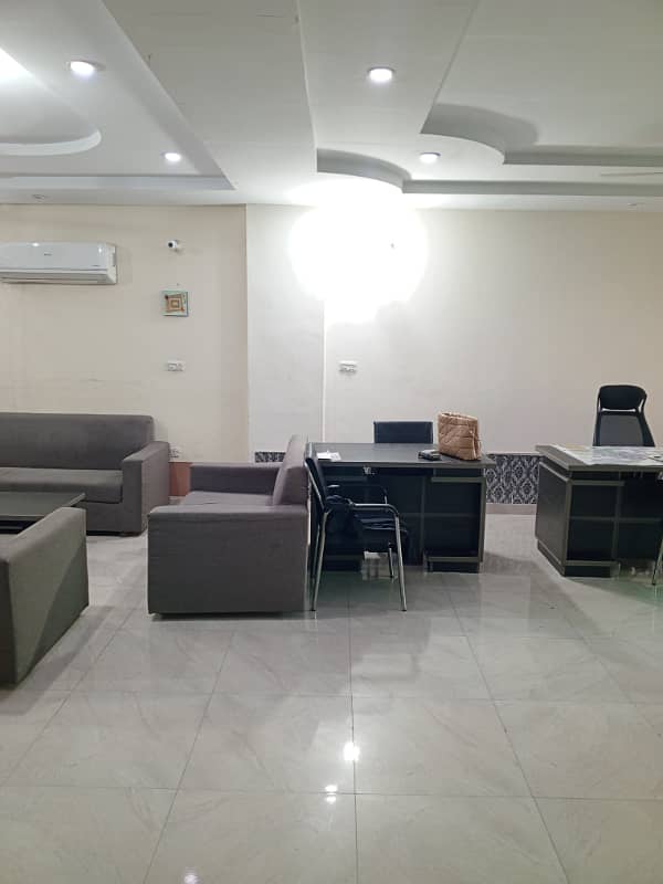 5 Marla fully furnished modern office for rent in Bahria Town Lahore 2
