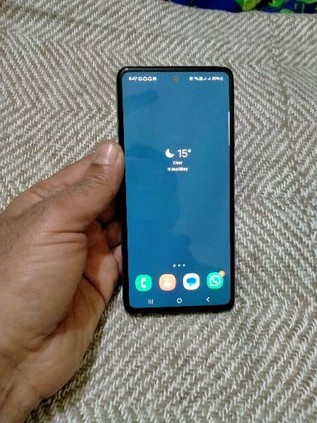 samsung a52 s5 g with box and charger. plz read the add first 8