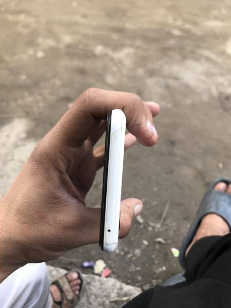 Google pixel 3 10/9 pta approved white colour 4