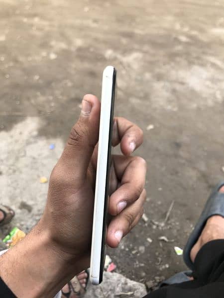 Google pixel 3 10/9 pta approved white colour 5