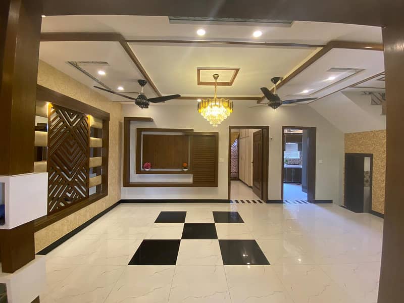 5 Marla House for Sale in Overseas Enclave Bahria Town Lahore 12