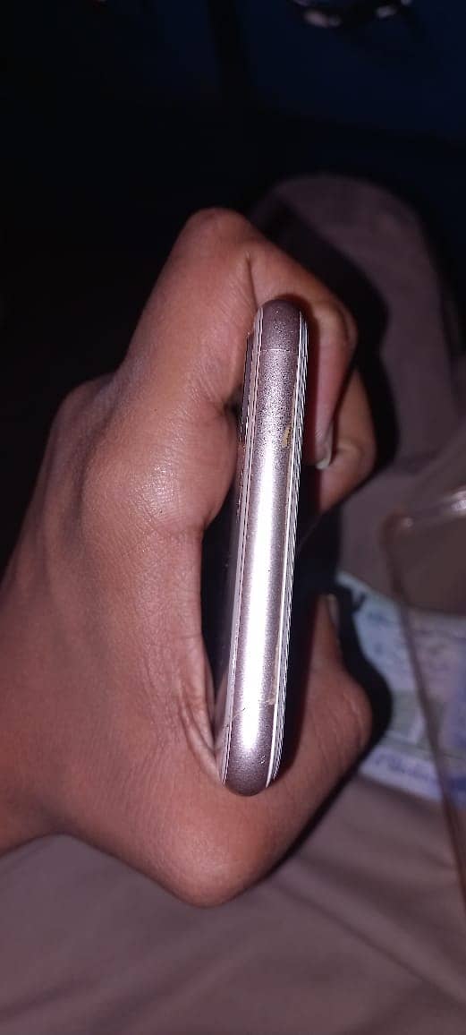 I phone 8 plus 256 pta approved bh 100 condition 10 /10 2