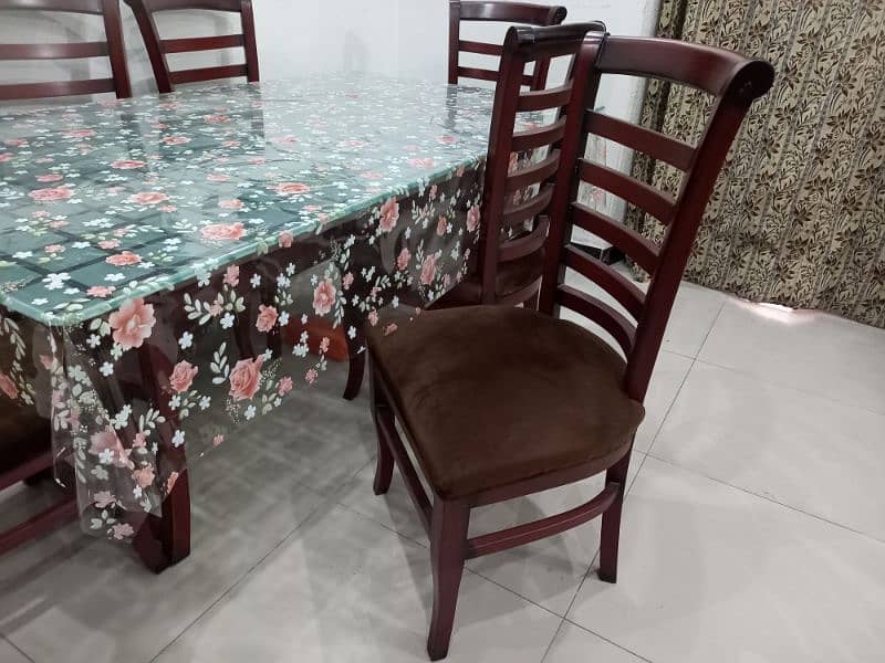6 Seater Dining Table for sale 2