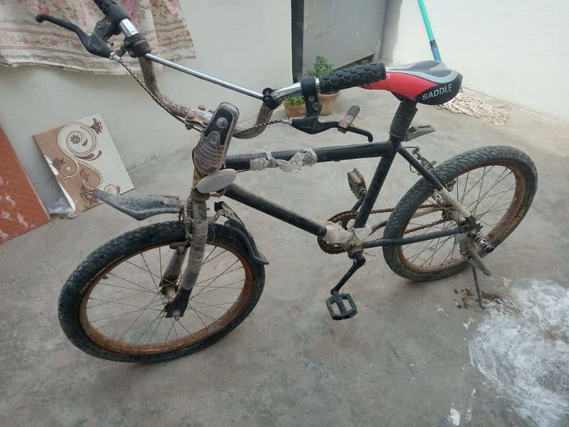 black sports cycle for sale 4