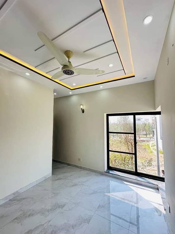 5 Marla House for Sale in Jinnah Block Sector E Bahria Town Lahore 9