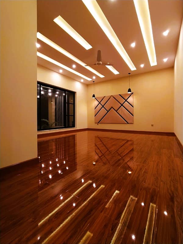 1 Kanal House For Sale In Sector B Bahria Town Lahore 18
