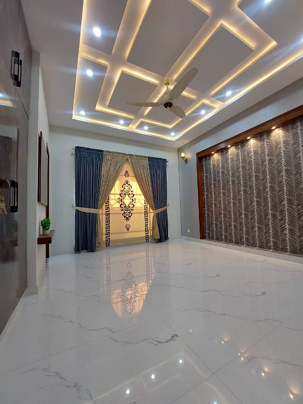 10 Marla House For Rent In Sector B Bahria Town Lahore 22
