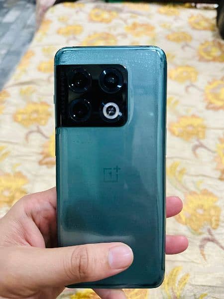 One plus 10 pro for sale, without any scratches 4