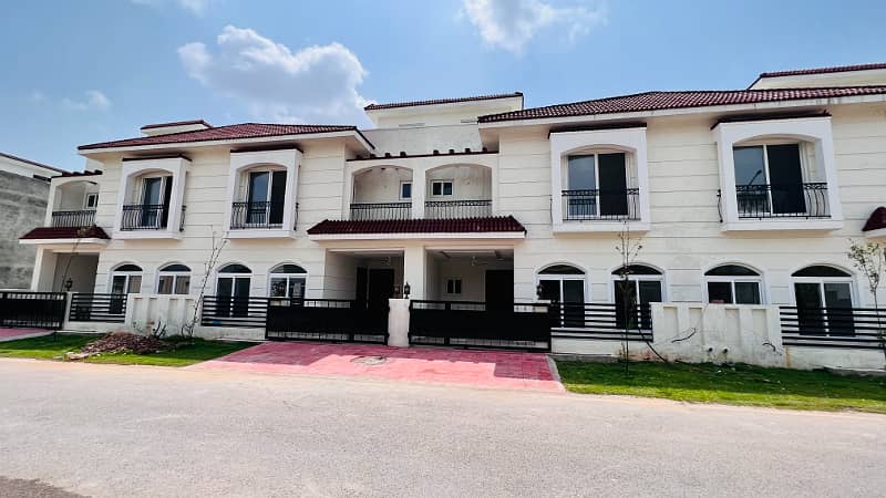 Beautiful Villa's at Parkview City Islamabad 2