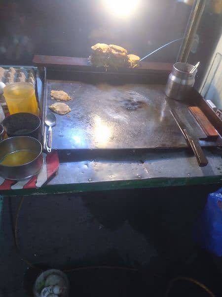fast food counter for sale good condition WhatsApp  kra 03089207 4