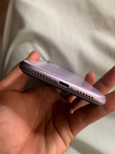 iPhone 11 64GB Non PTA Water Pack 5