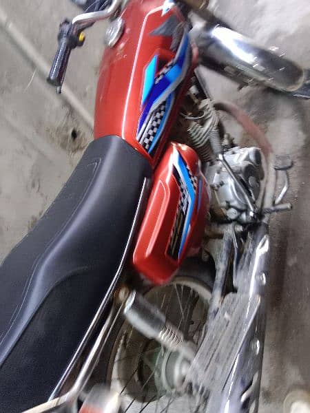 united 125 2018 model for sell urgently 5