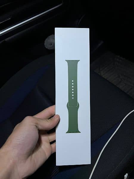 Apple Watch 7 series Green Aluminium Case 10