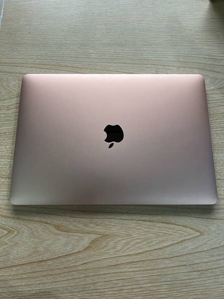 Macbook air M1 chip 2020 model. 8/256 gold colour brand new 3