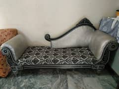 Deewan sofa. . . . 0