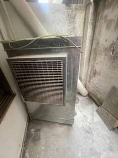 AC COOLER ONLY USED FOR THREE MONTHS BECAUSE WE LEFT THE COUNTRY 0
