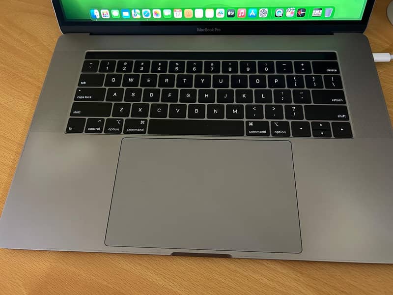 MacBook Pro - 15 Inches, 2018 3