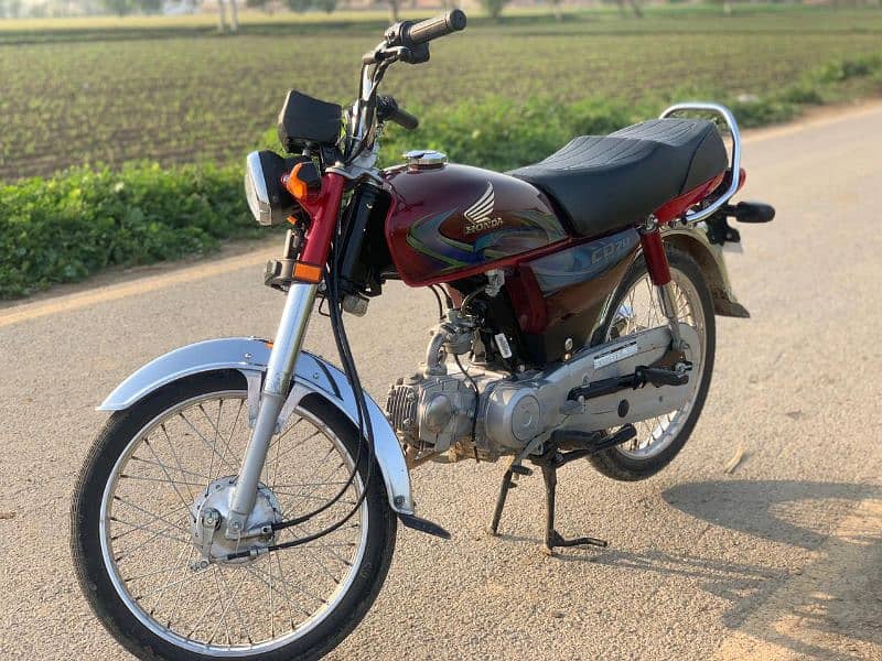 Honda 70 for sale      3 month bike chali hai 5