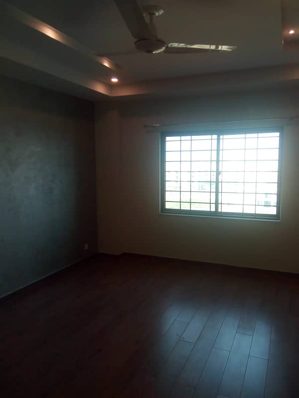 10 Marla Brand New 2nd Floor Apartments for Sale 11