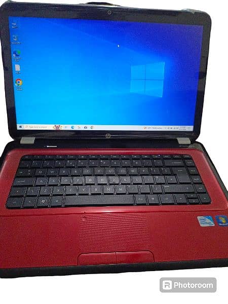 Brand new Hp core i5 laptop just use in 1 month. 1