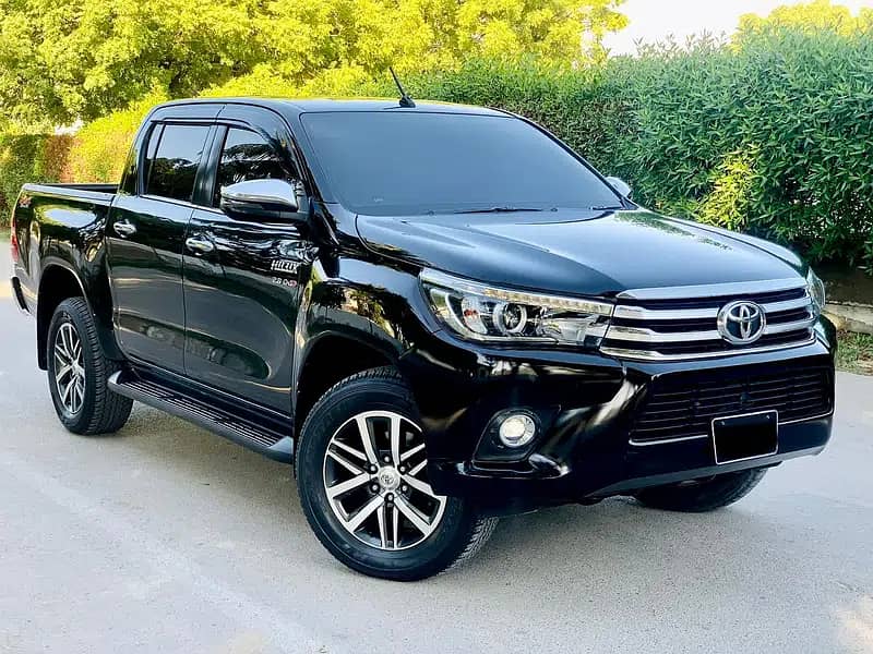 (ON RENT) Toyota Revo V Grade Full Option 2020 Looks Like New 13