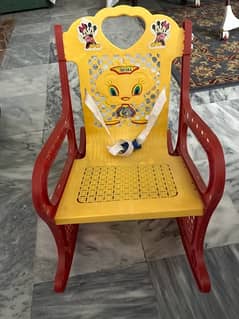 plastic chair 0