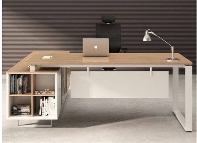Executive Table/Work Station/Conference Table 18