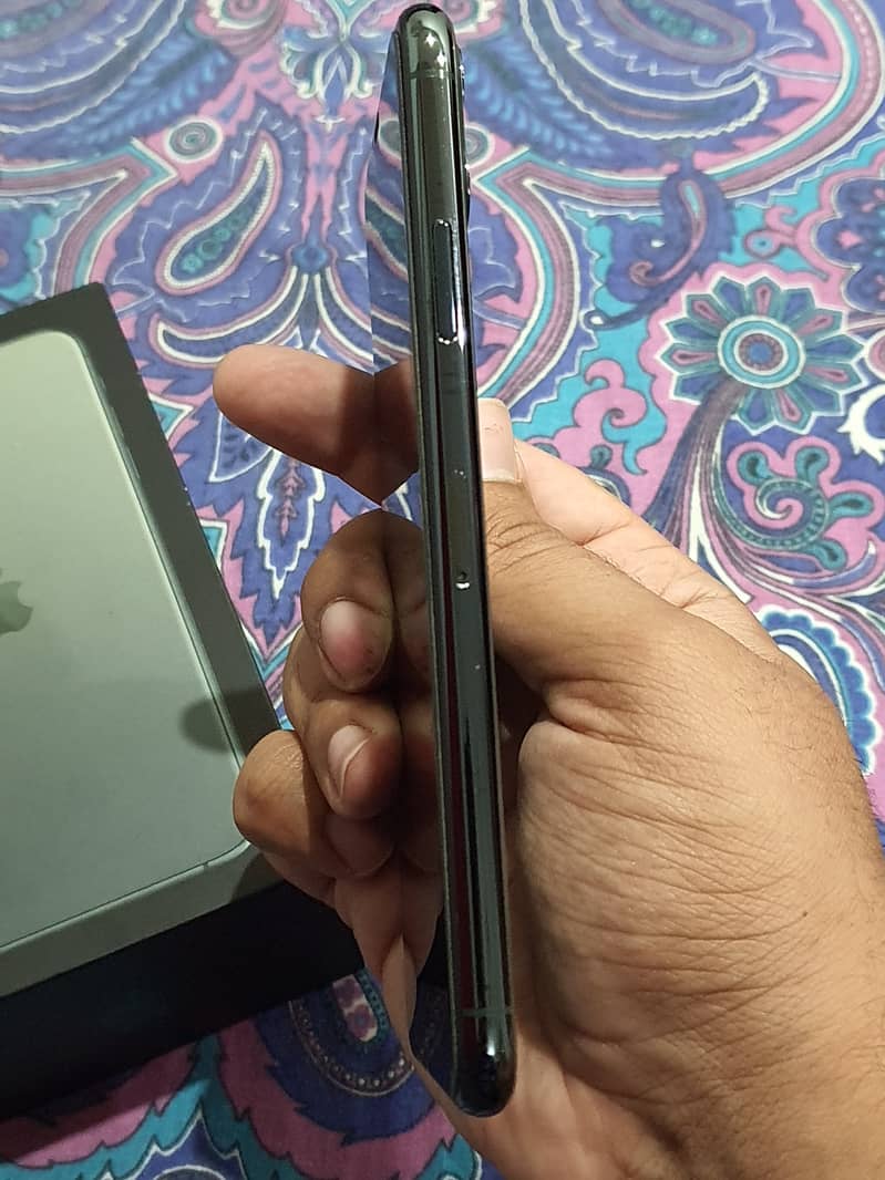 Iphone 11 Pro Max PTA Approved 2
