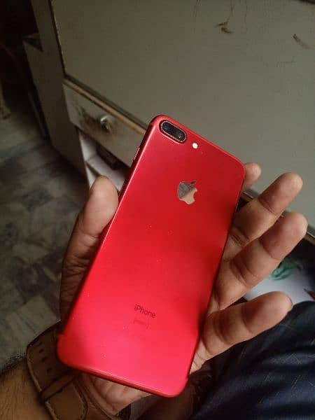 IPHONE 7 PLUS 128 GB RED COLOR PTA APPROVED 6