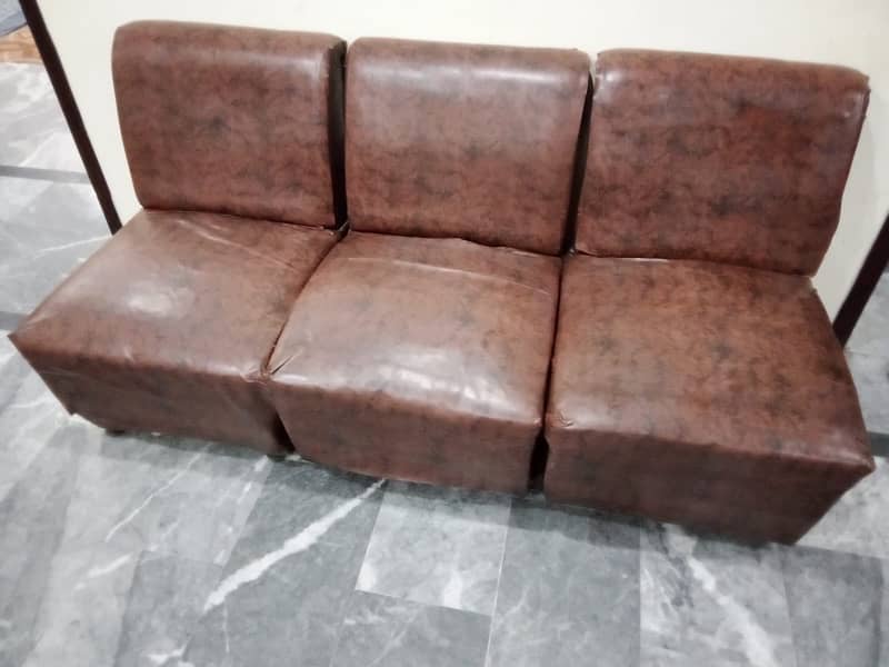 single 4 sofa for sale 0