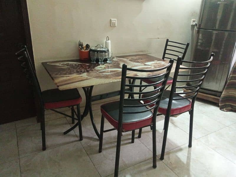 Dining Table with 6 Chairs 0