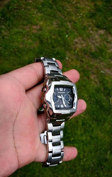 Casio G-Shock G-011D-1A “The Cube” Black Waffle Dial Steel Metal Analo 2