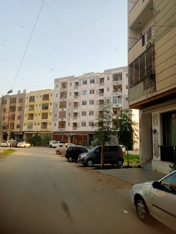 A Shop Of 950 Square Yards In DHA Phase 6 3