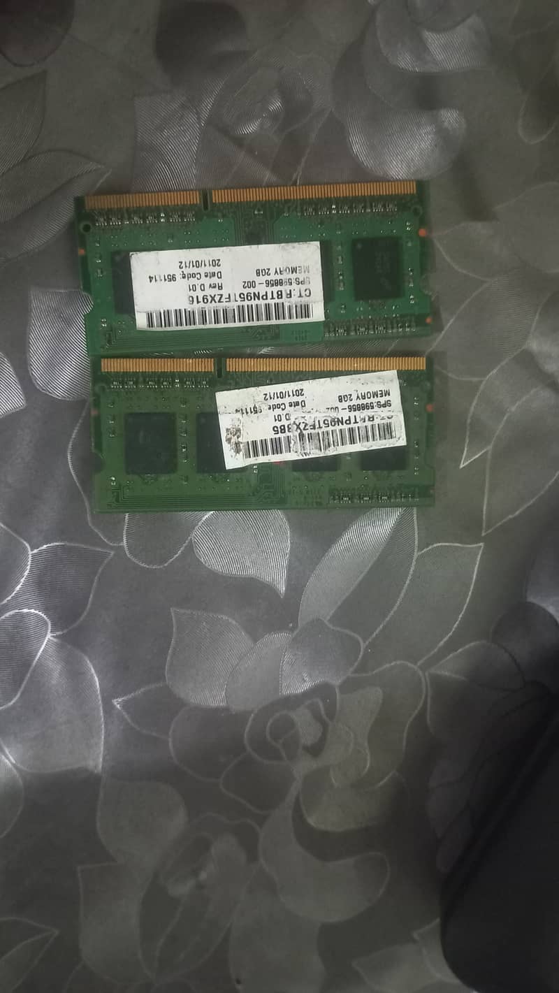 2 Laptop 2GB Ram DDR2 1