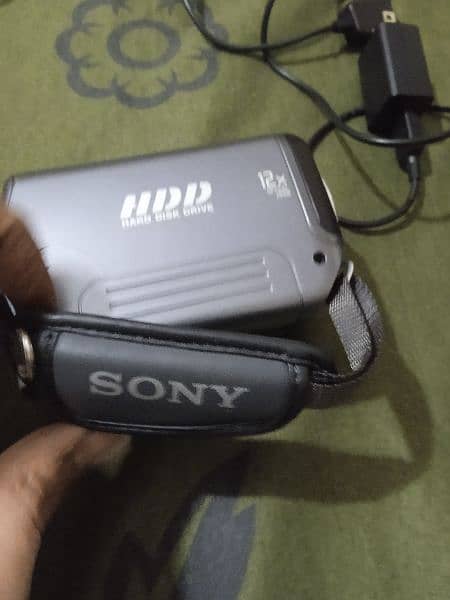 Sony DCR-SR-80 Handycam 3