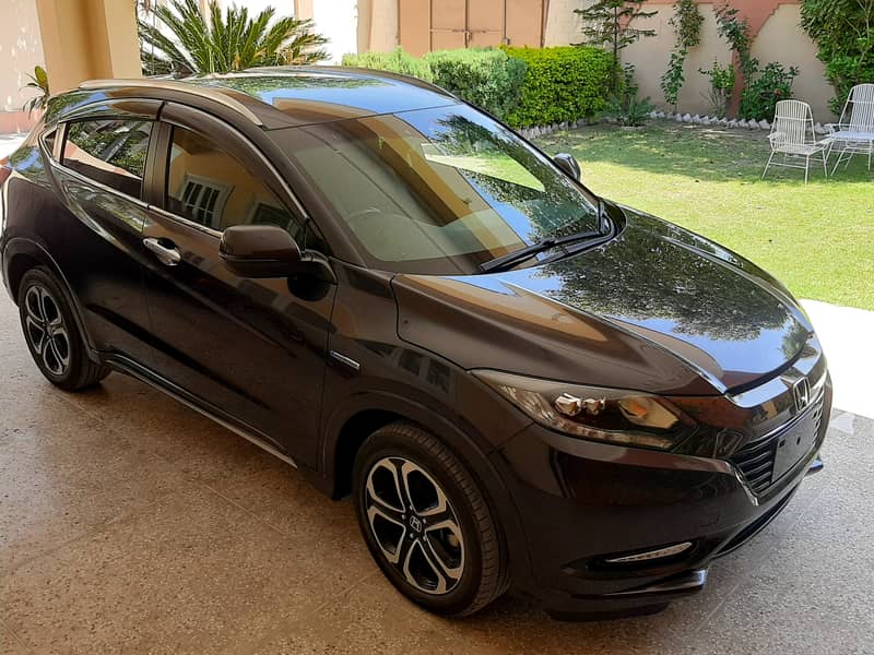 Fresh Honda Vezel Hybrid Z Sensing 2017 / 2022 10