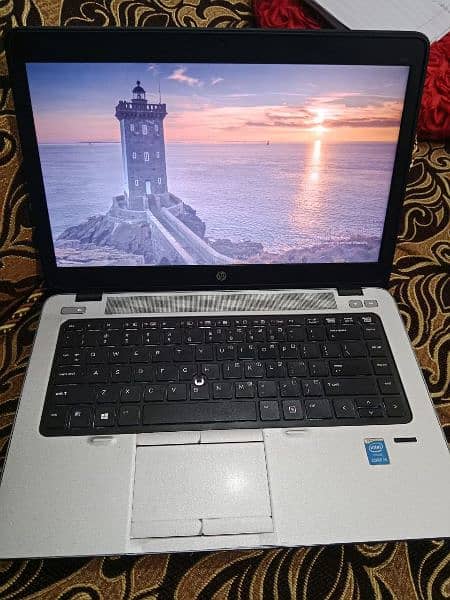 HP laptop elitenootbook 840g1 4th generation 8gb/256gb 8