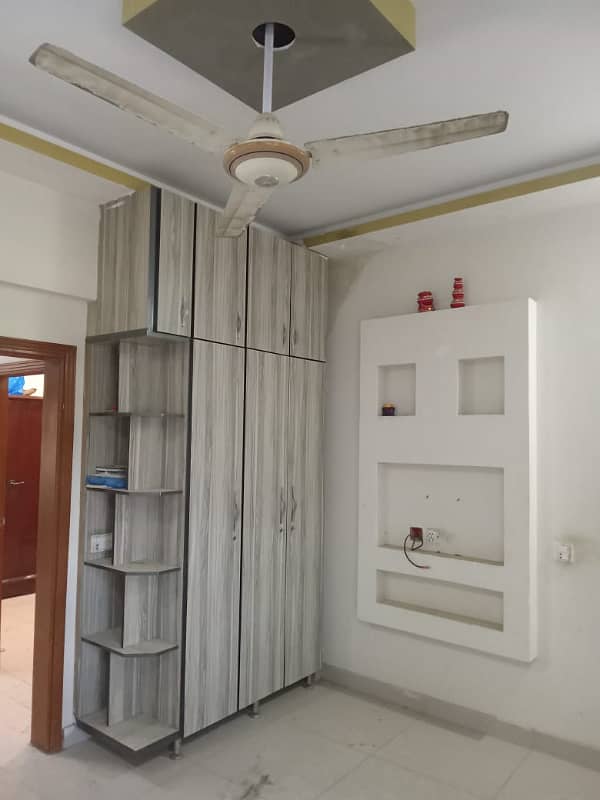 3 Bed D/D With Lift 3rd Floor Upper Portion For Sale 4