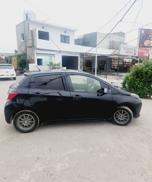 TOYOTA VITZ SPIDER SHAPE 7