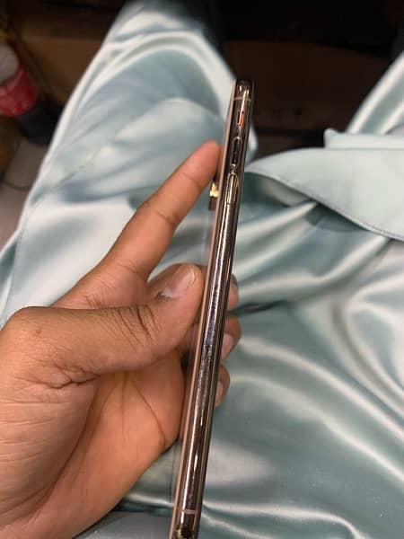 iphone Xsmax pta approved 512gb 2