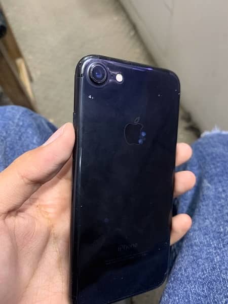 iphone 7 bypass 32GB Mate black colour 2