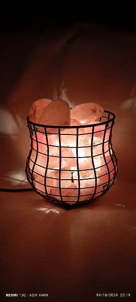 Himalayan Pink Rock Salt Iron Basket with Chunks 2
