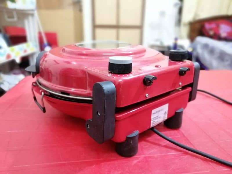 MasterPro Electric Pizza Maker, Imported 6
