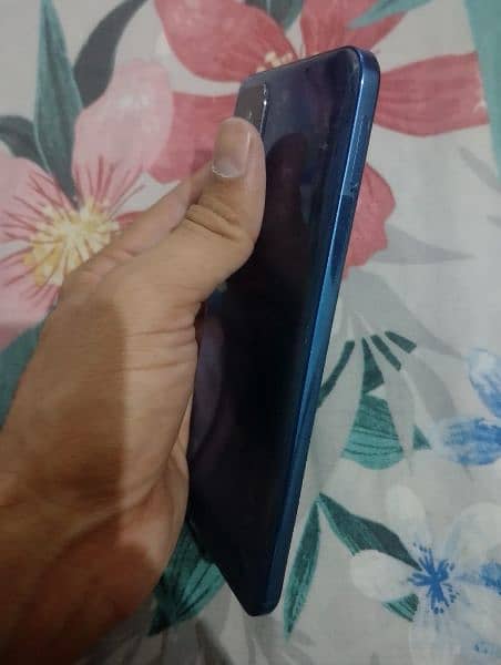 REDMI NOTE 11 6/128 with box only 3