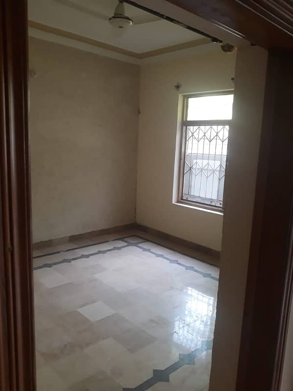 Single story pair 5.5 marla house for sale located at nawaz colony ideal near ideal homes 6