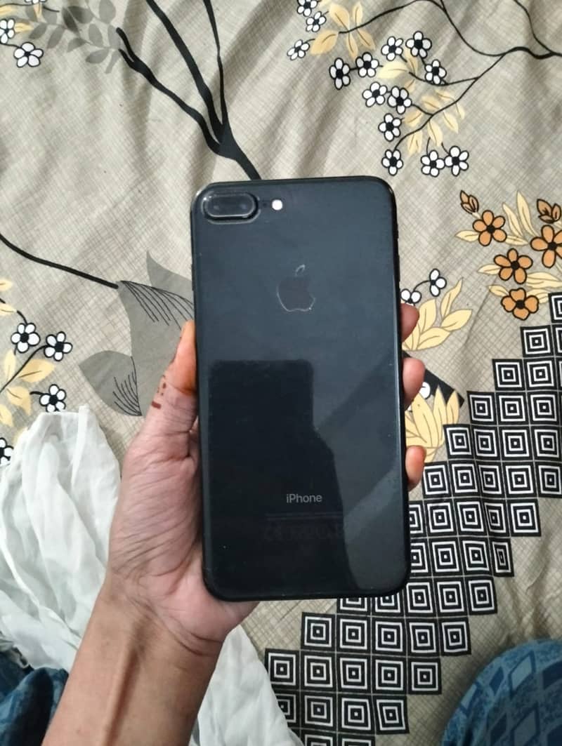 IPhone 7 Plus 32gb PTA APPROVED 8