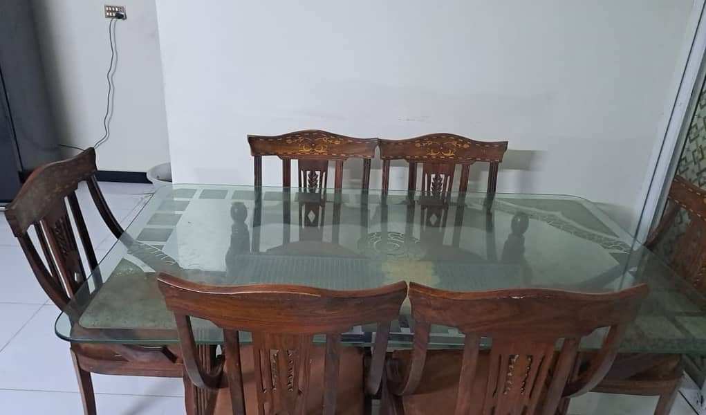 For Sale: Dining Table with 6 Chairs 0