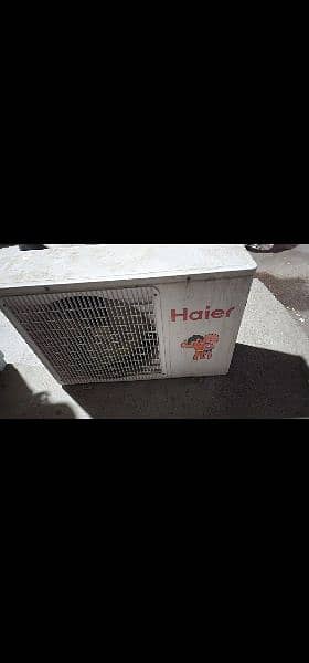 1.5 ton haier ac in running condition 1