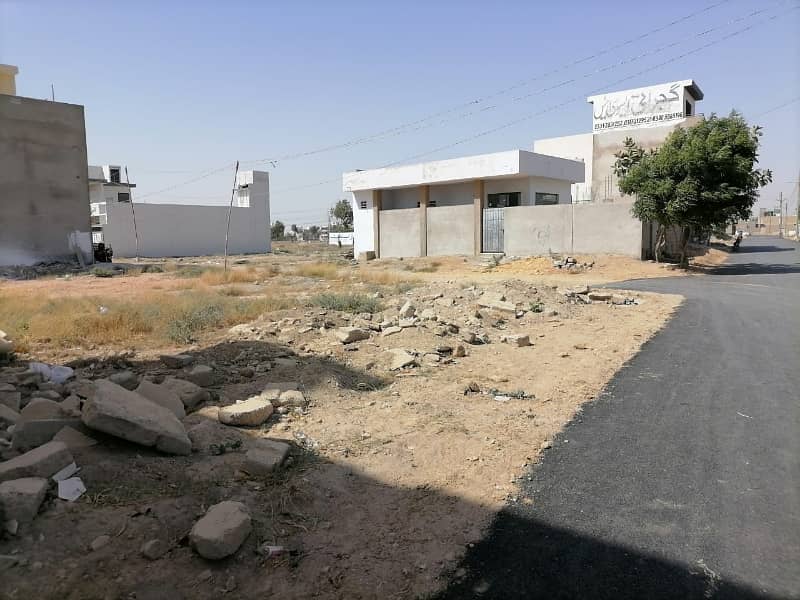 Prime Location 120 Square Yards Residential Plot In Saadi Garden For Sale At Good Location 5